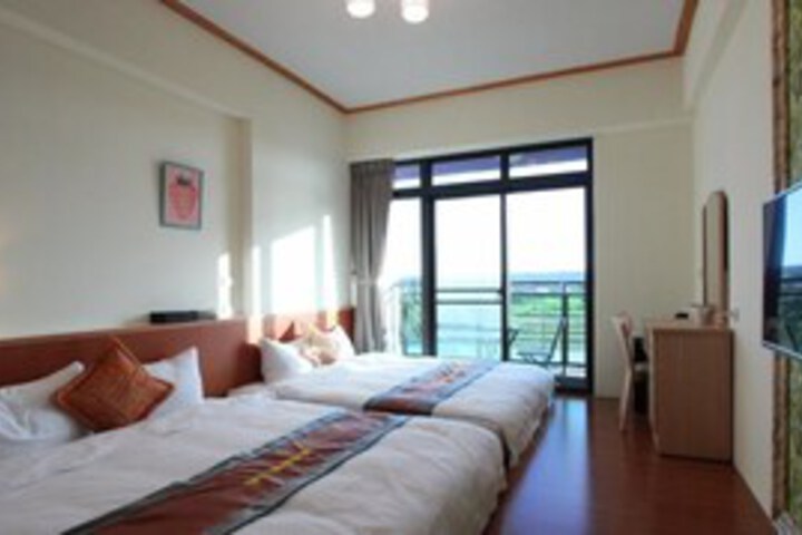 Room 9 of 24