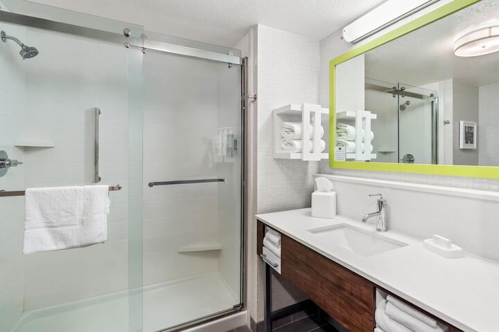 Bathroom shower