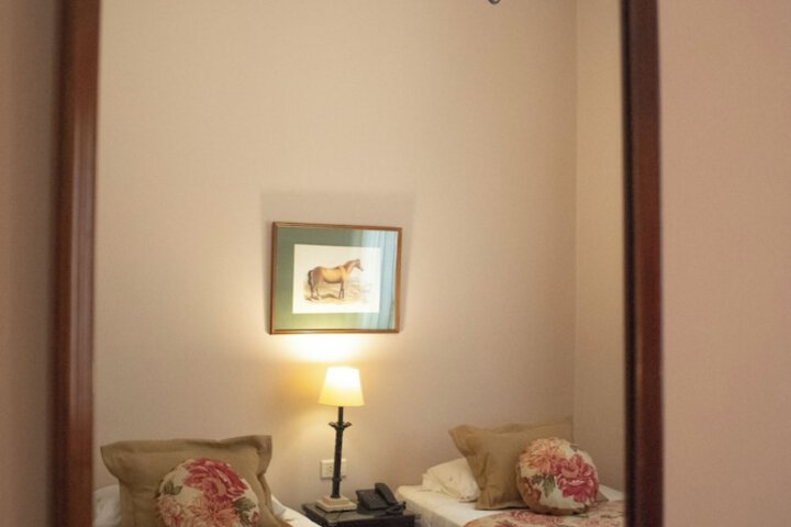 Room 45 of 119