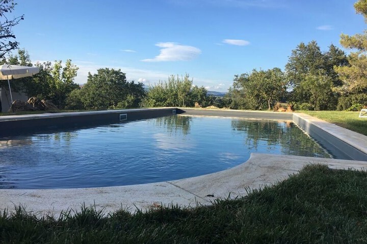 Pool 30 of 92