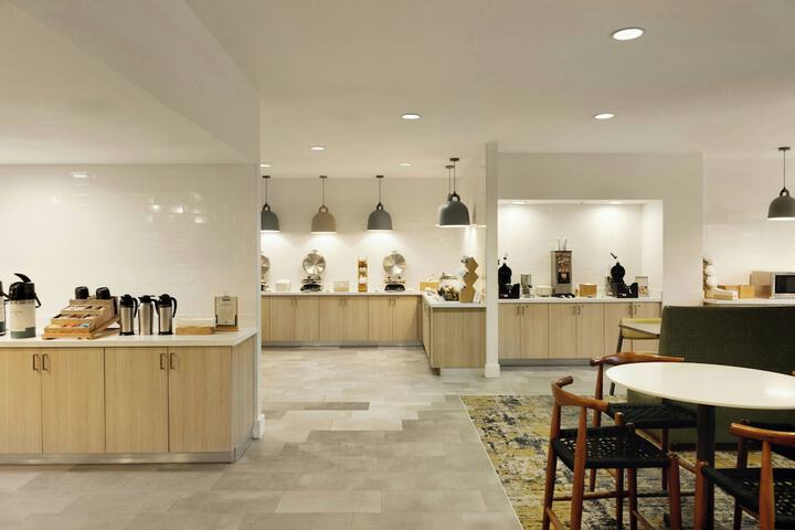 Breakfast/Coffee Service 30 of 35