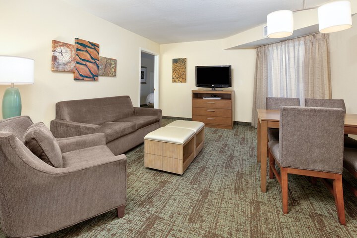1 Bedroom Suite Mobility Accessible Roll in Shower (24 of 30)