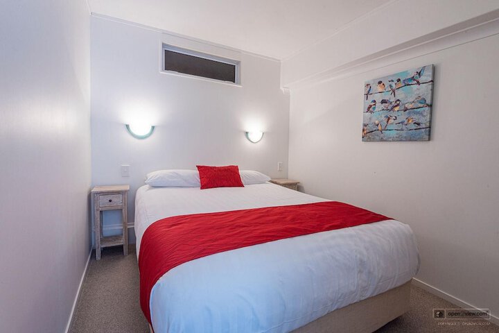 Room 16 of 57