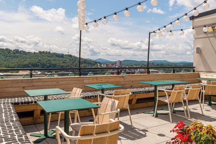 Terrace/Patio 9 of 30