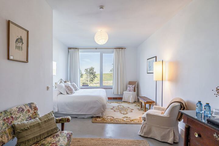 Room 21 of 62