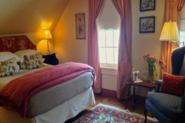Room 44 of 119