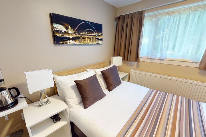 Room 10 of 52