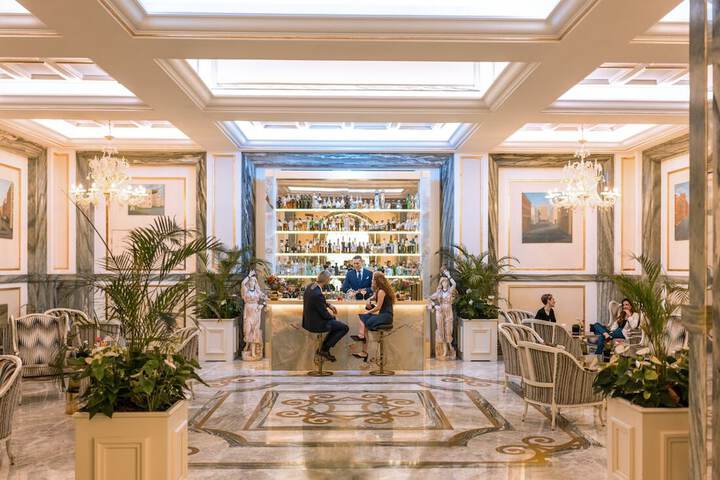 Hotel Lobby