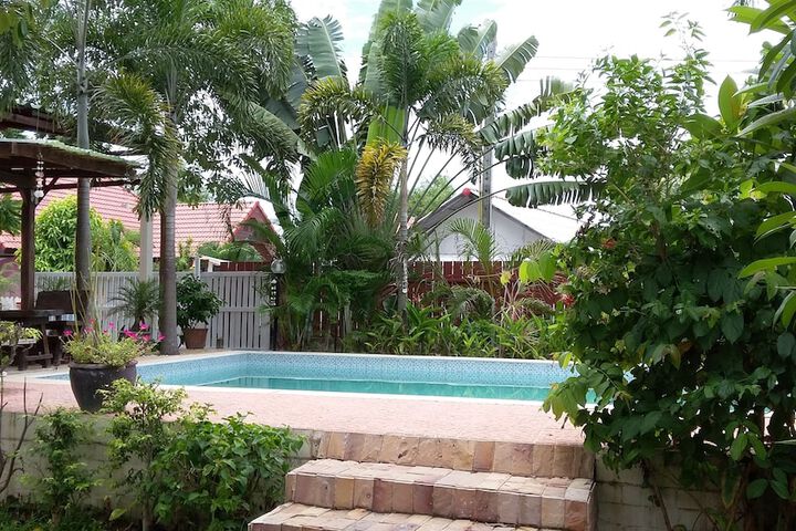 Pool 37 of 61