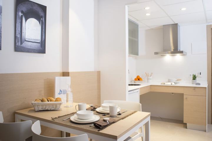 Private kitchenette