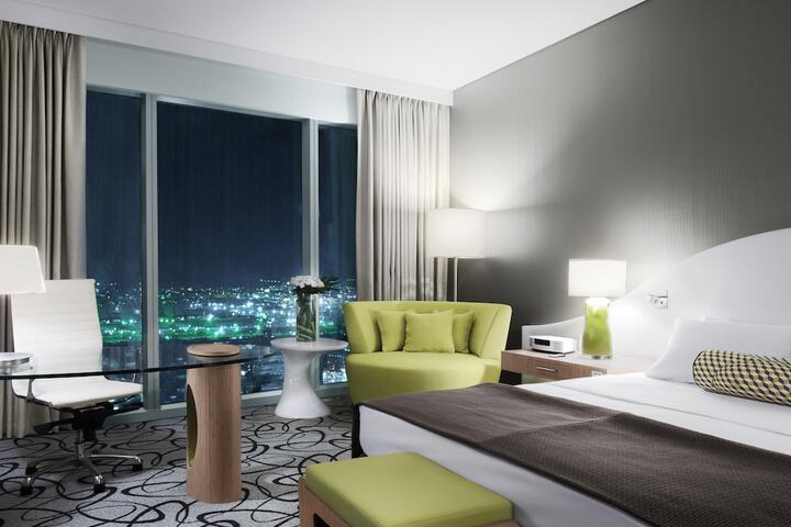 Room 49 of 315