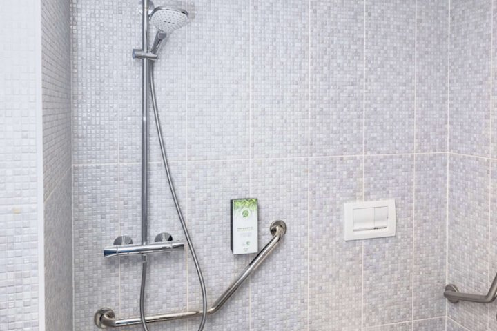 Bath Interior
