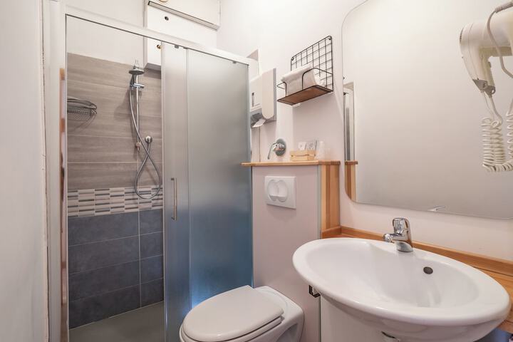Bathroom Interior Photo