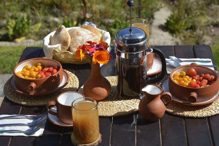 Breakfast/Coffee Service 54 of 75