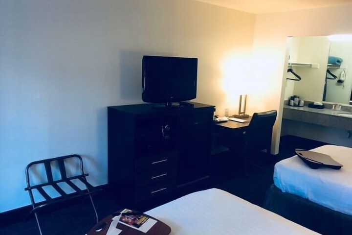 Room 9 of 44
