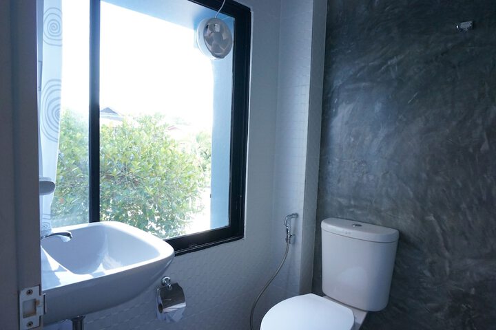 Room 18 of 39
