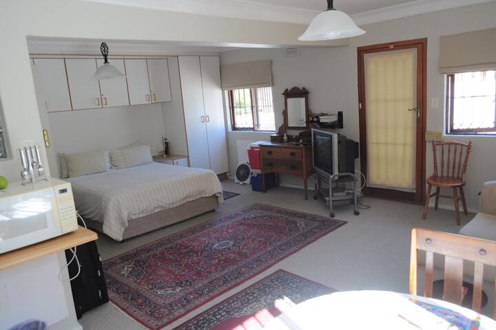Room 7 of 68
