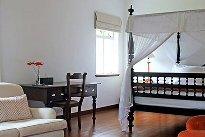 Room 13 of 62