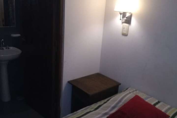 Room 11 of 36