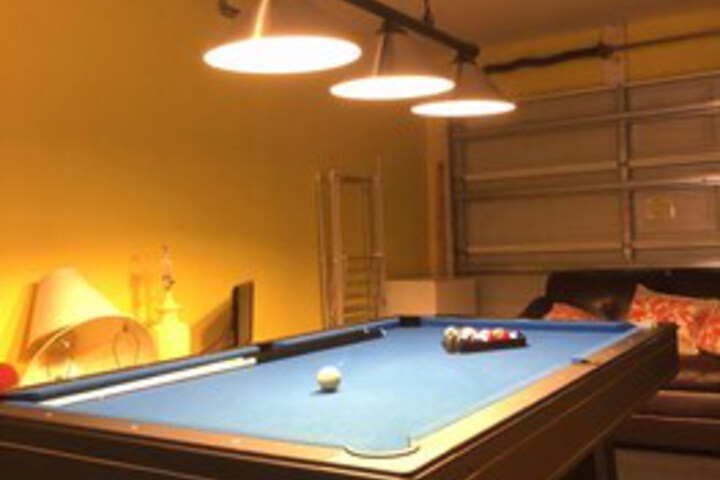 Room 4 of 7