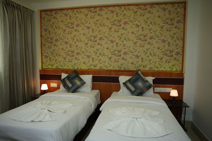 Room 9 of 22