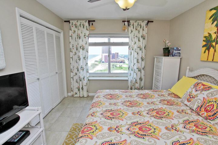 Room 3 of 57