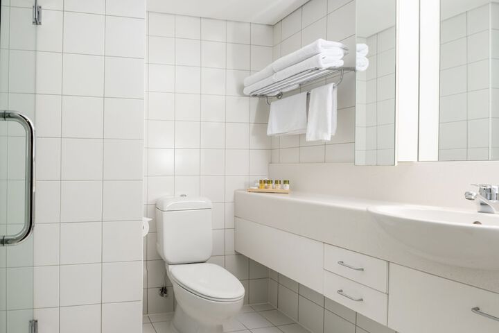 Room 15 of 29