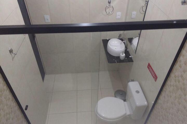 Room 12 of 29