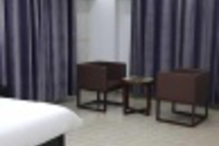 Room 42 of 60