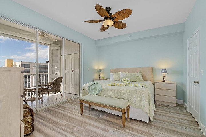 Room 4 of 23
