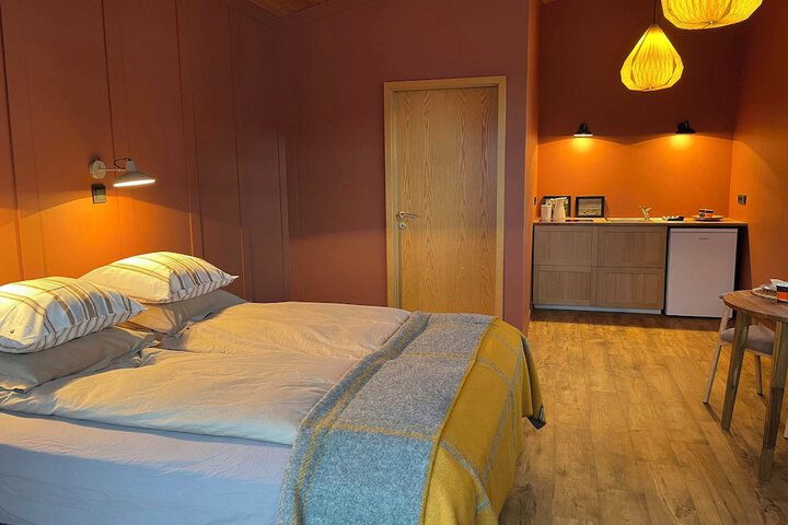 Room 15 of 90