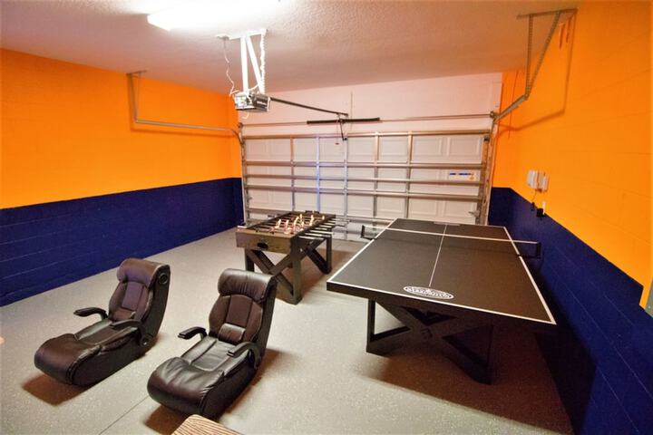 Room 60 of 64