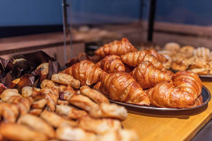 Breakfast/Coffee Service 126 of 249