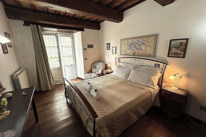 Room 25 of 74
