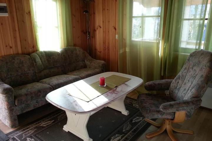 Room 10 of 34