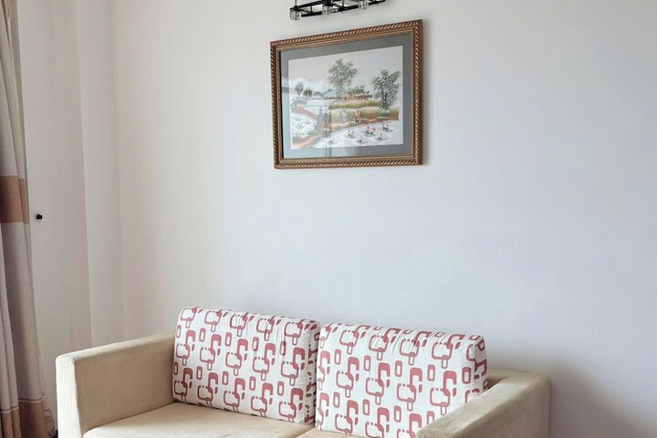 Room 17 of 41
