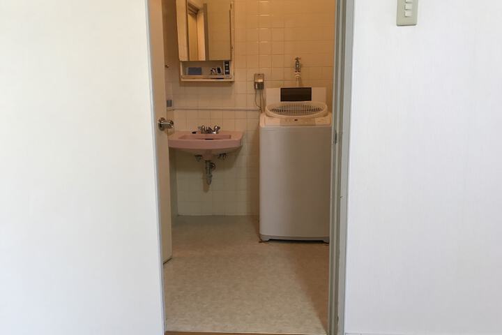 Room 59 of 81