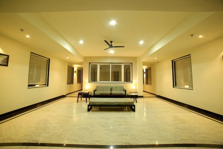 Hotel Interior 5 of 40