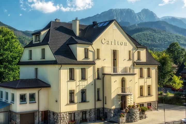 Willa Carlton in Zakopane