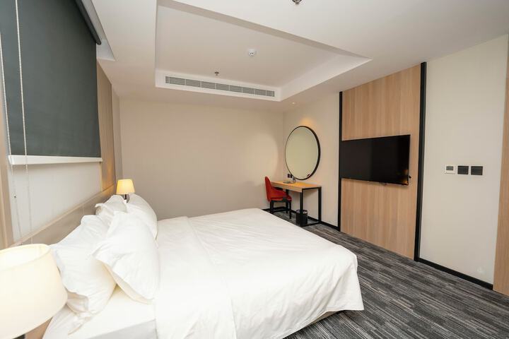 Room 17 of 69
