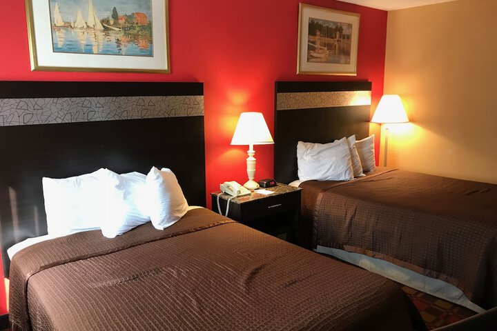 2 Double Beds (7 of 12)