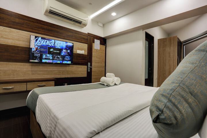 Room 30 of 57