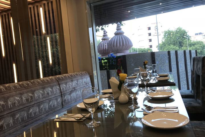 Dining 85 of 110