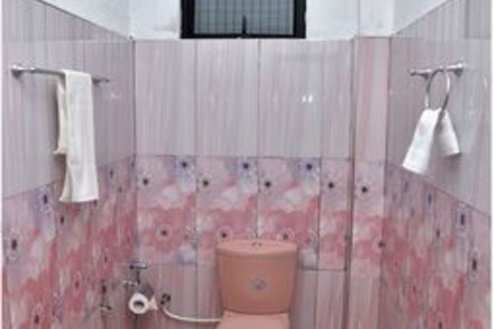 Room 5 of 27