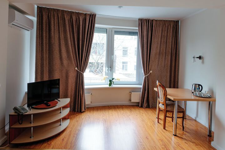 Room 22 of 63