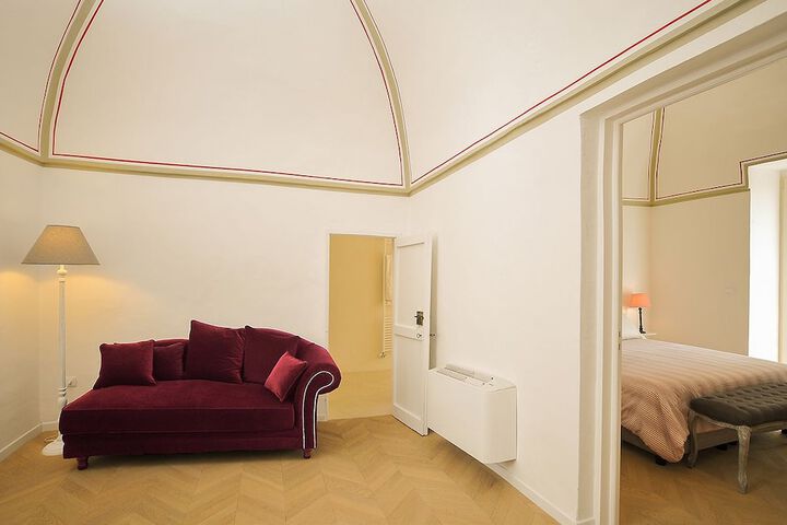 Room 79 of 181