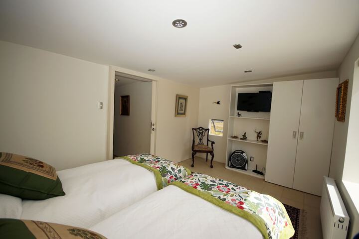 Room 10 of 54