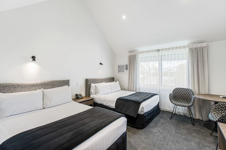 Room 15 of 59