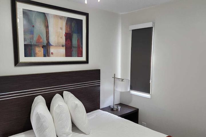 Room 9 of 40