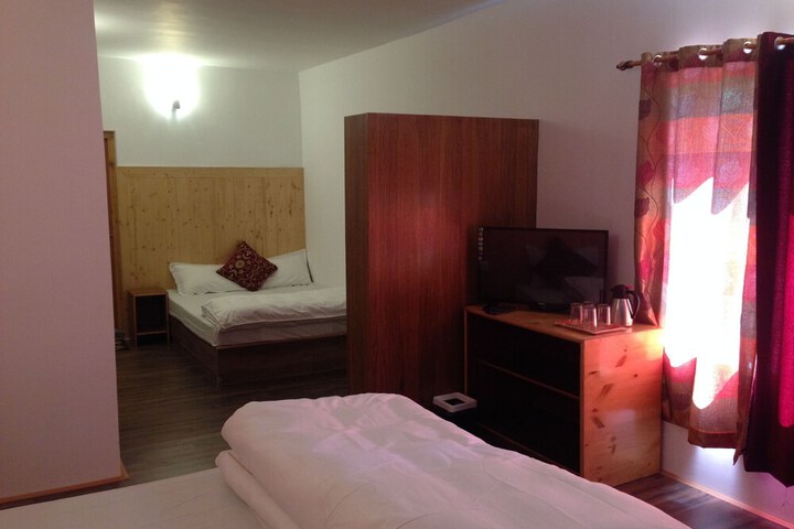 Room 14 of 43